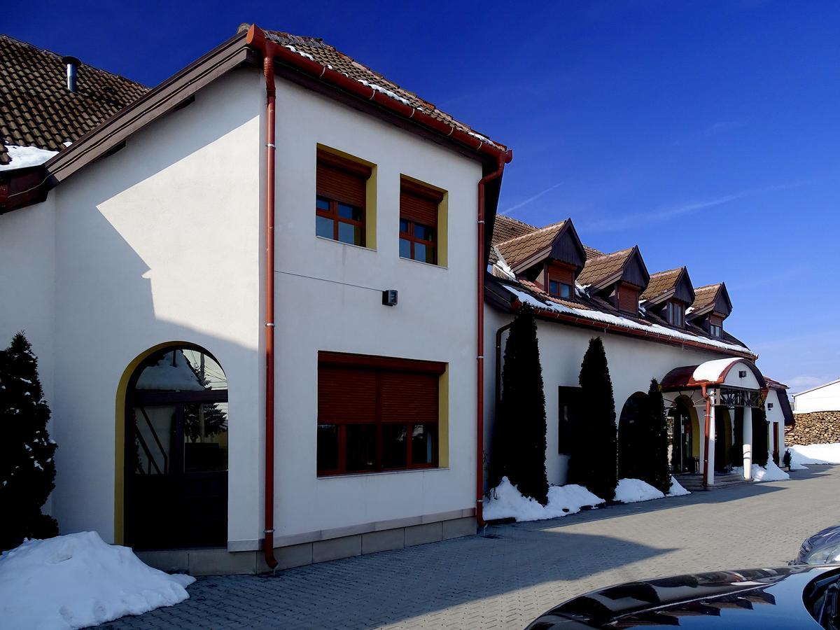 Prince Hotel Miercurea Ciuc Eksteriør bilde